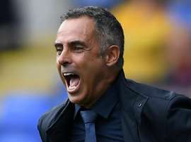 Reading sack Gomes after seven-game winless streak. GOAL