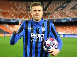 O bonito gesto de Ilicic contra o coronavírus. Goal