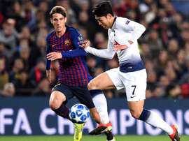 Barcelona starlet Miranda praised the influence of Lionel Messi. GOAL