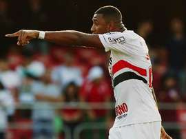 Jucilei se torna titular absoluto do São Paulo. Goal
