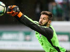 O goleiro de 30 anos está mostrando o que vale. Goal