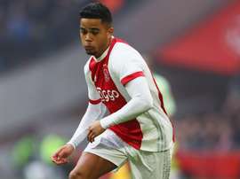 Landing Just-in time? Kluivert arrives in Italy ahead of Roma move