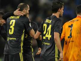 Chiellini hails Szczesny & admits Juventus had worst hour of their season.