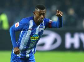 Com números do Hertha, Kalou brigaria pela artilharia no Botafogo. EFE