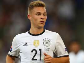Kimmich refuse la comparaison avec Lahm. Goal