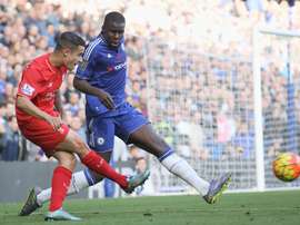 Kurt Zouma, le joueur du Chelsea, dans un match de Premier League contre Liverpool. AFP