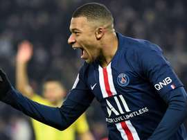 Carvajal faz coro por Mbappé