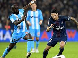 Lassana Diarra face à Ángel Di María lors d'un PSG-OM. AFP