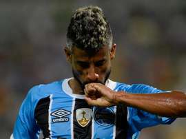 Leo Moura Gremio. Goal