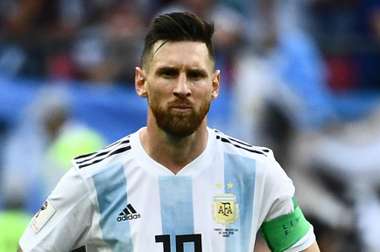 Impossível pensar na Argentina sem Messi, tranquiliza Burruchaga