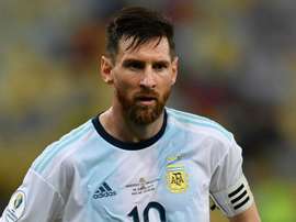 Messi marca contra o Brasil e acaba com jejum de sete anos. GOAL