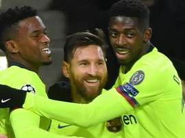 Messi e Piquè abbattono il PSV. Goal
