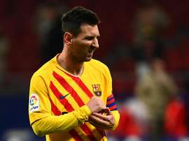 Lewandowski sur Messi. Goal