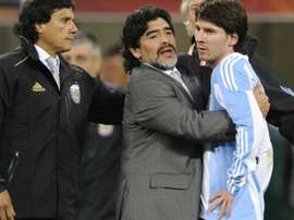 Mais uma de Maradona. Goal