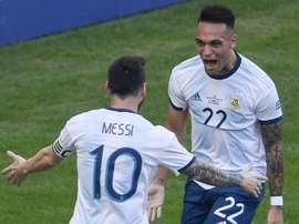 Pour Scaloni, Messi peut jouer avec Lautaro au Barça. GOAL