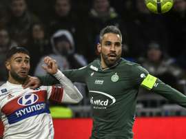 le joueur est victime d'une déchirure à l'ischio-jambier gauche. Goal