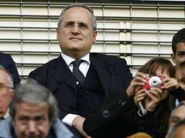 Lotito furioso nell'intervallo. Goal