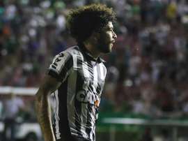 Luan celebra o gol apontado ao Uberlândia. GOAL