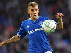 Digne está feliz no Everton. Goal