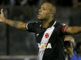 Luis Fabiano projeta volta ao futebol aos 40 anos