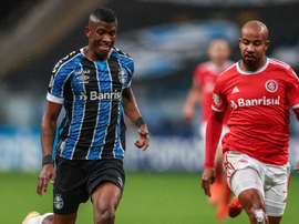 Grêmio e Inter avançam com sabor amargo e desfalques certos para oitavas da Libertadores