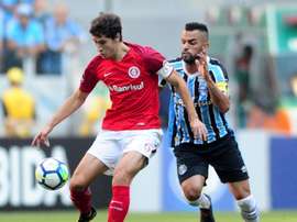 Jogadores do Inter satisfeitos com o empate frente ao Grêmio. Goal