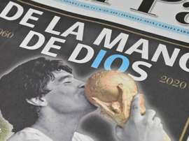 Newspaper front pages pay tribute to a legend. GOAL