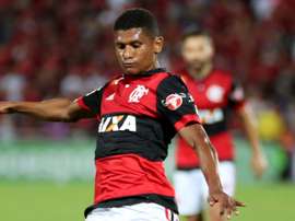 O meia está longe de estar nas boas graças da torcida do 'Fla'. Goal