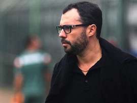 Bittencourt afasta Celso Barros e assume futebol do Fluminense. Goal