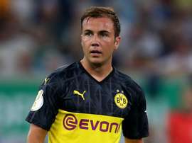 Gotze could play in Dortmund's cup clash despite forearm fracture