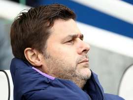 Pochettino firm in commitment to Tottenham following dismal week. GOAL
