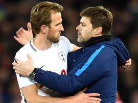 Pochettino backs 'natural leader' Kane to step up at Spurs.