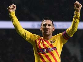 Roberto hails key Barca victory