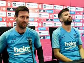 Piqué escolhe o melhor entre Messi e Maradona. GOAL