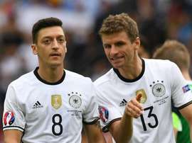Muller culpa imprensa pela polêmica sobre Ozil e garante: não existe racismo na seleção alemã. Goal