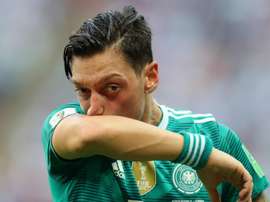 Polêmico presidente da Turquia defende Özil. Goal