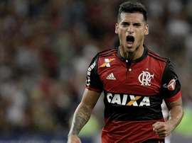 Trauco é reserva no Flamengo e titular na Seleção do Peru. Goal