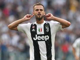 Pjanic aurait refusé Manchester City. GOAL
