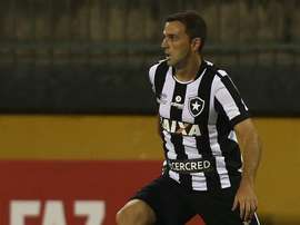 Apesar do bom jogo, o 'Bota' saiu derrotado do campo do Santos. Goal