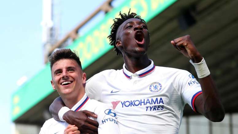 Abraham And Mount Part Of New Era At Chelsea Besoccer