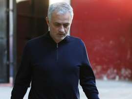 Jose Mourinho wants to stay 'loyal' to Tottenham squad amid striker pursuit. GOAL