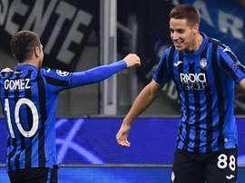 Gomez e Pasalic dell'Atalanta.