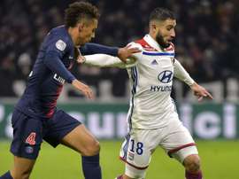 Paris chute à Lyon. Goal