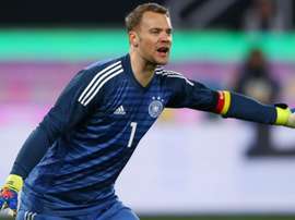 Low hints Neuer to start qualifiers.