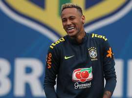 Neymar e Bolaños sofreram lesões antes do Mundial. Goal