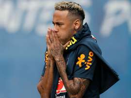 Renato Augusto e Douglas Costa: as 'opções forçadas' de Tite sem Neymar