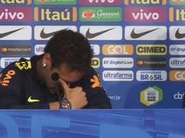 Jornal: Ney 'chorou' para evitar ida ao PSG. Goal