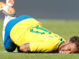 Neymar received rough treatment from the Austrians. GOAL