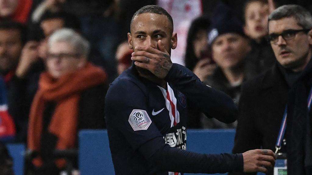  Neymar's 'human' reaction after PSG red card. AFP