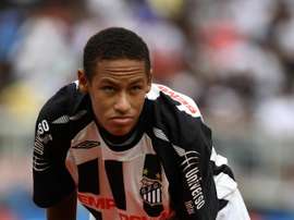 Neymar com a camisa do Santos, em 2009. Goal
